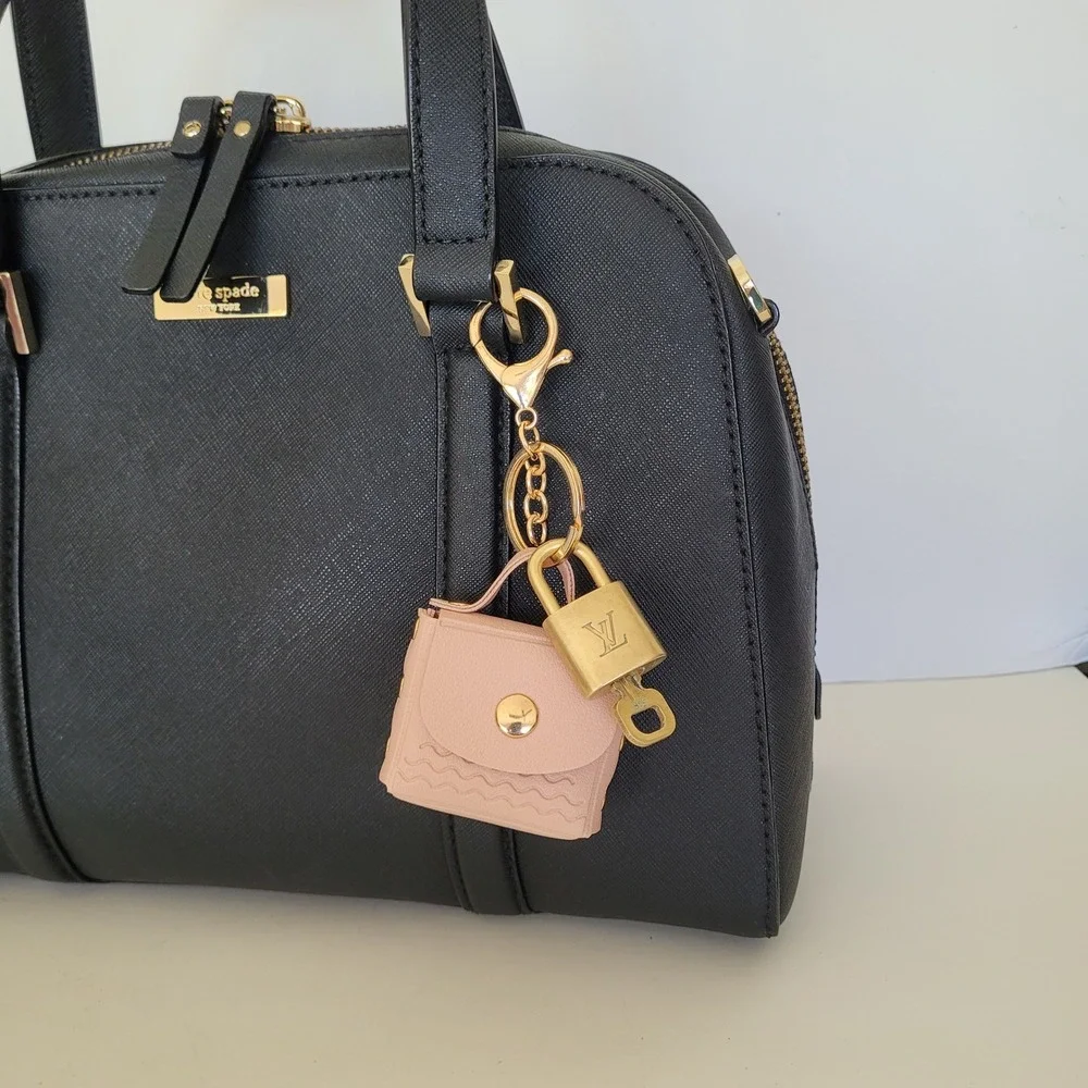 Louis Vuitton authentic louis